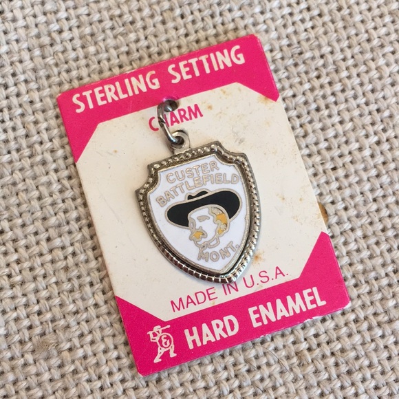 Vintage Montana Custer Battlefield Souvenir Charm - Picture 4 of 10